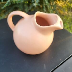 1960 Franciscan Peach 1.5 QT Ball Pitcher with Ice Lip - Rare Matte Finish